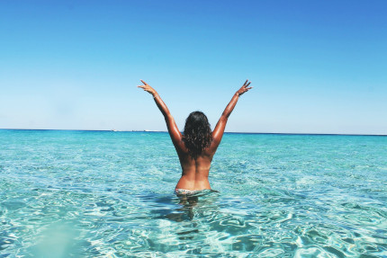 Femme dans la Mer